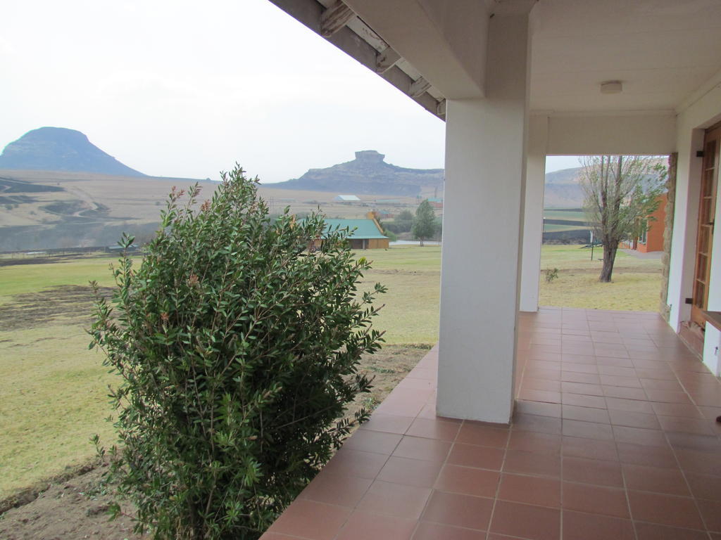 Pumula Guest Farm Villa Fouriesburg Buitenkant foto