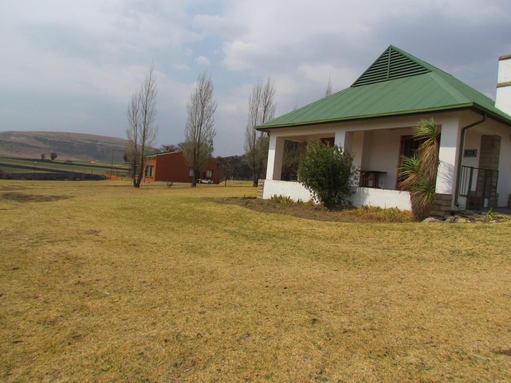 Pumula Guest Farm Villa Fouriesburg Buitenkant foto