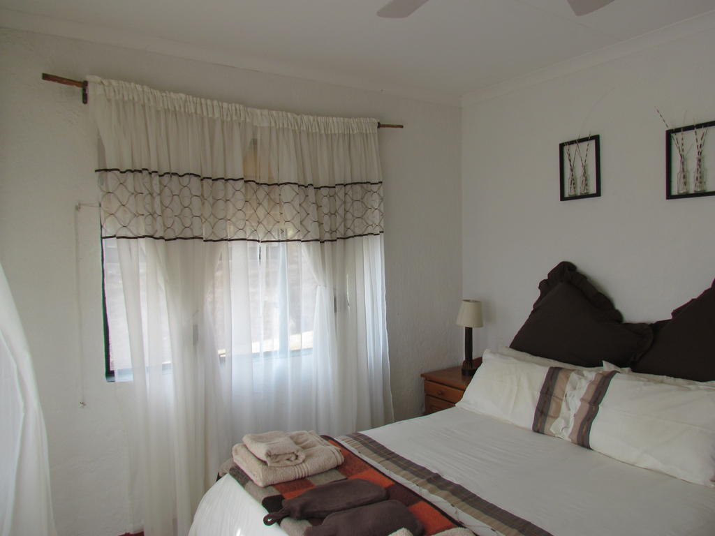 Pumula Guest Farm Villa Fouriesburg Buitenkant foto